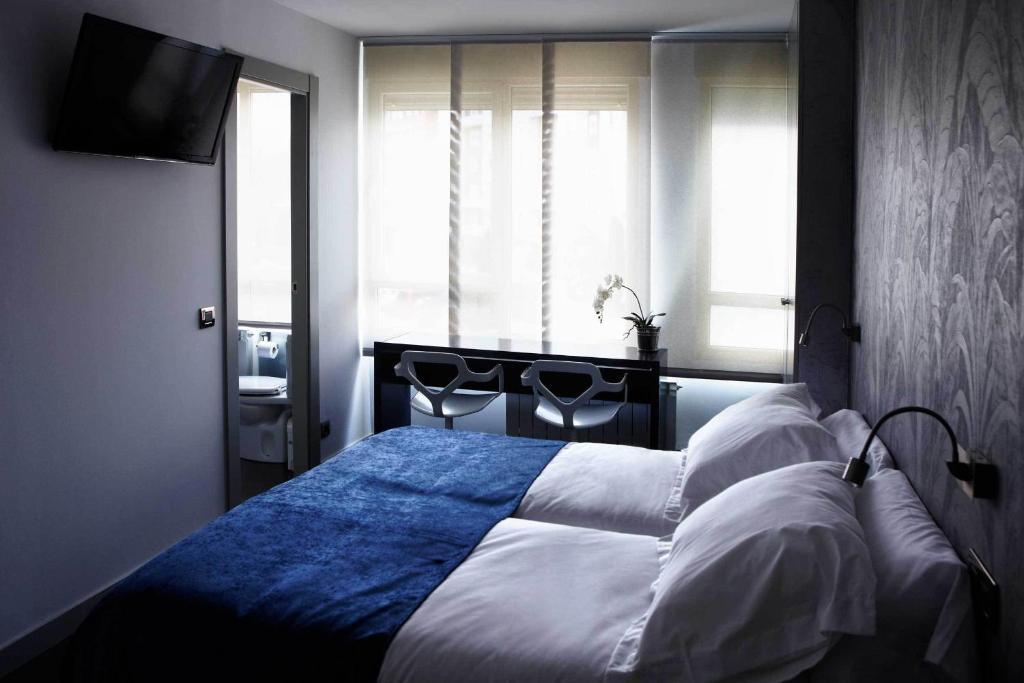 Hostal Averroes Burgo Habitación foto